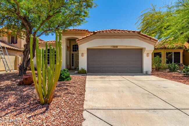 Primary Photo - 10185 S Santa Fe Ln