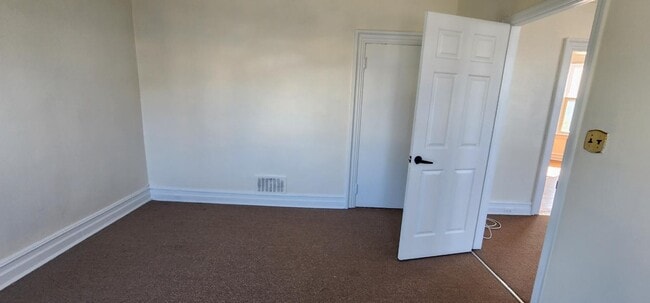 Building Photo - 251 N Fulton Ave