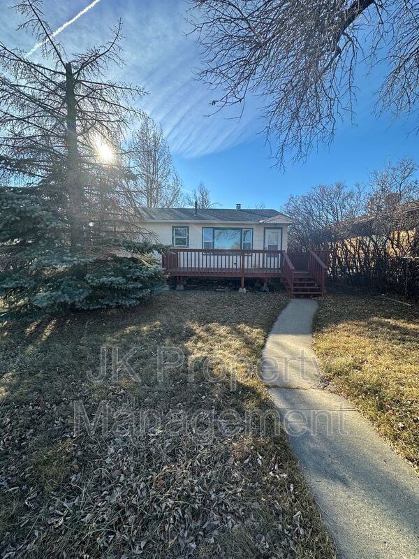 Building Photo - 1012 7th Ave S