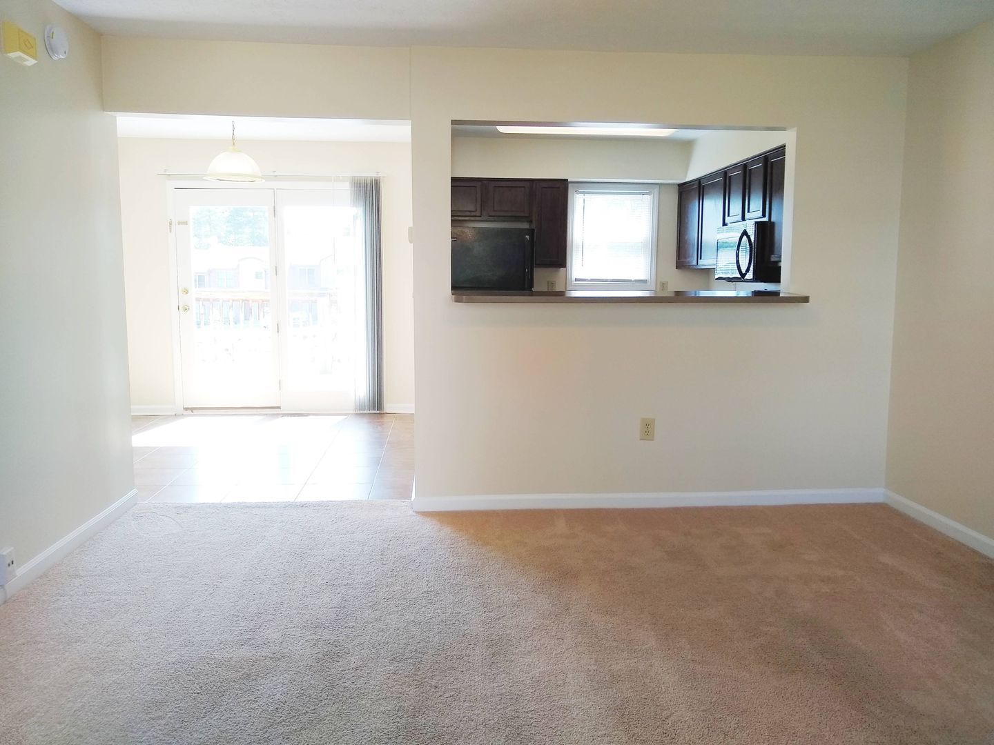 Building Photo - Allen Street