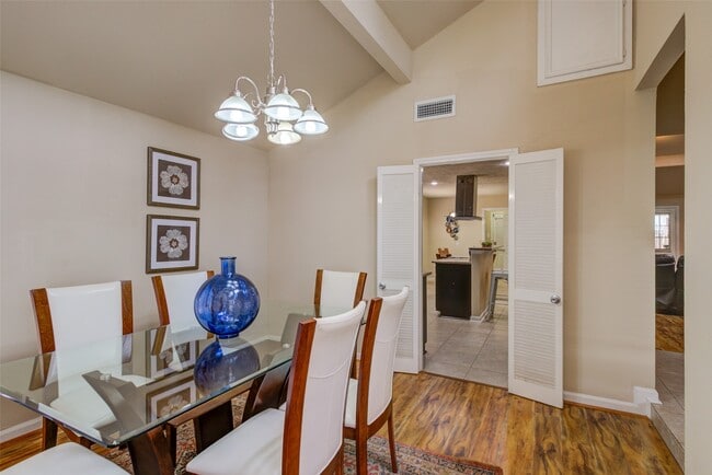 Building Photo - 6614 Winkleman Rd