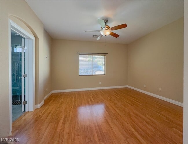 Building Photo - 1353 Robbers Roost Ave