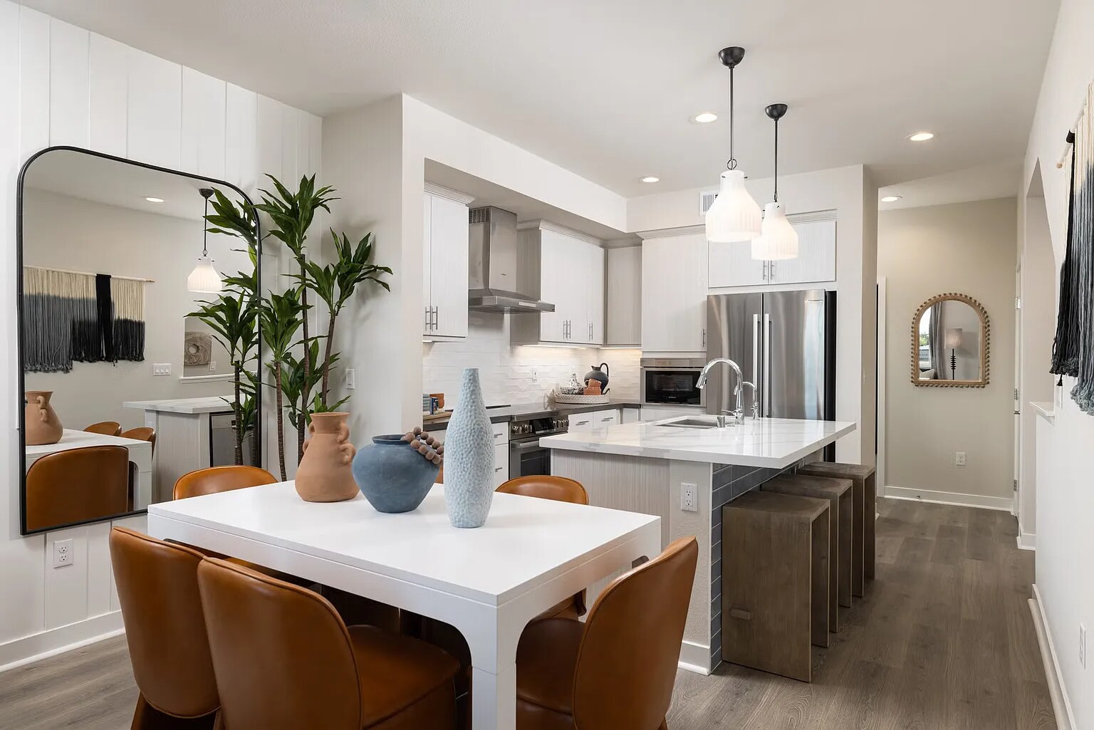 Building Photo - 111 N 1st Ave