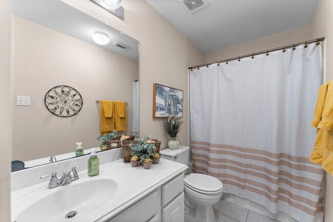 Building Photo - 51 N Scribewood Cir