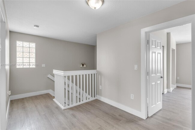 Building Photo - 7463 SW 164th Ave