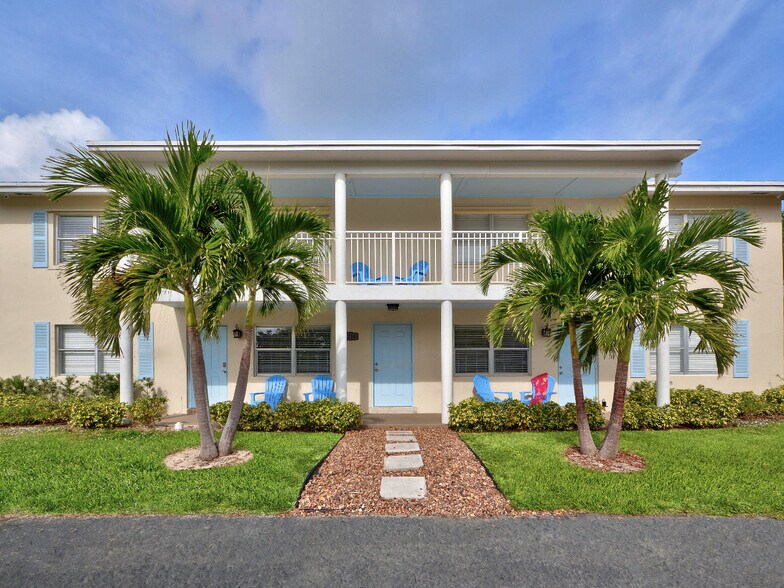 Building Photo - 1236 Beach Rd