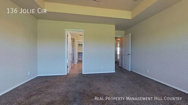 Building Photo - 136 Jolie Cir