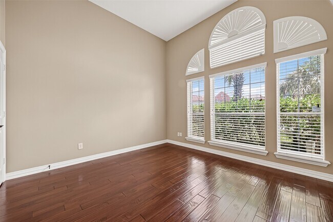 Building Photo - 18943 Villa Bergamo Ln