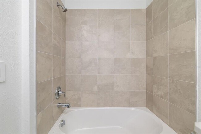 Building Photo - 19015 Scallop Lp