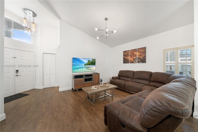 Building Photo - 366 Bedford Ave