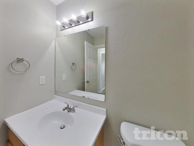 Building Photo - 5103 Sandy Forge Dr