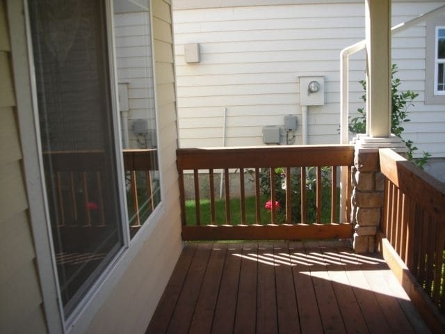 Building Photo - 4 Bedroom Home in NE Bend!