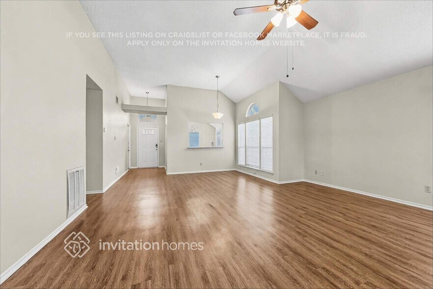 Building Photo - 8512 Sabinas Trail