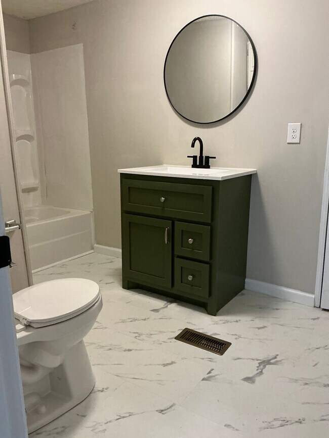 Building Photo - Fall in Love with Your New Home