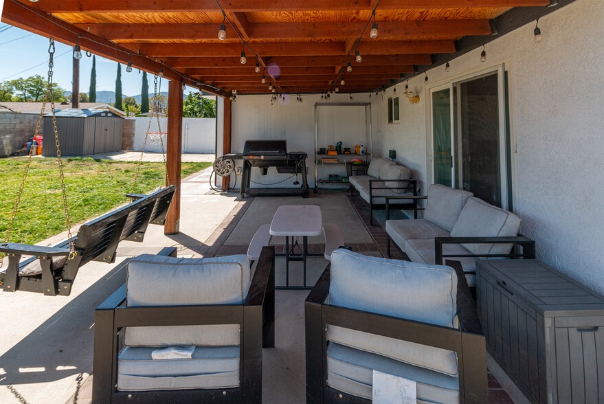 Backyard - 27222 Plumwood Ave