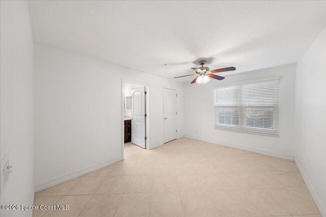 Building Photo - 7667 N Wickham Rd