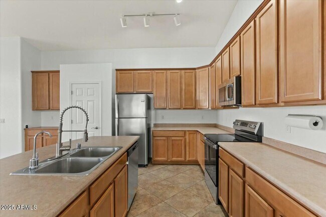 Building Photo - 17750 W Watson Ln