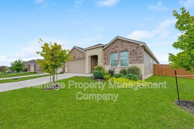 Building Photo - 2700 Coral Vly