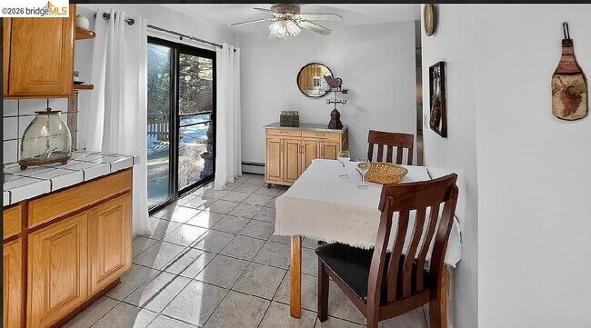 Building Photo - Single Family Home For Rent