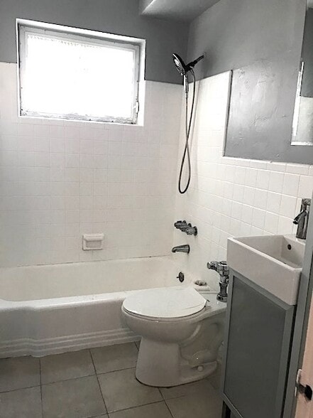 Building Photo - 835 Meridian Ave