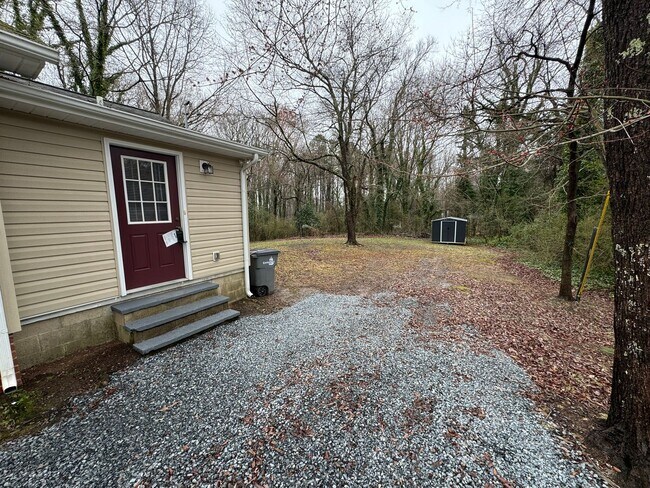 Building Photo - GREAT LOCATION!! Newly Remodeled 3-Bedroom Rental Home in Kannapolis