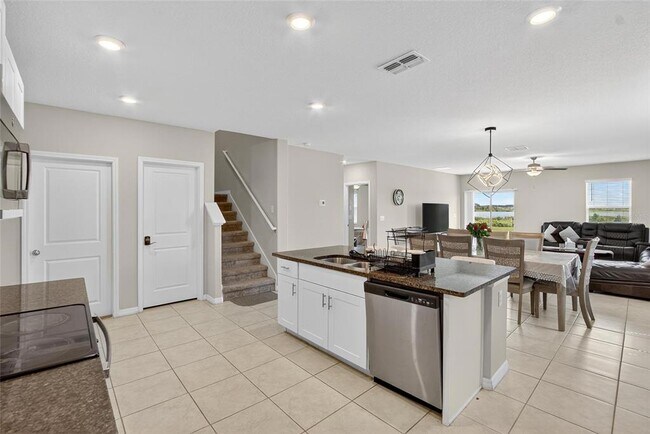 Building Photo - 31783 Sun Kettle Lp