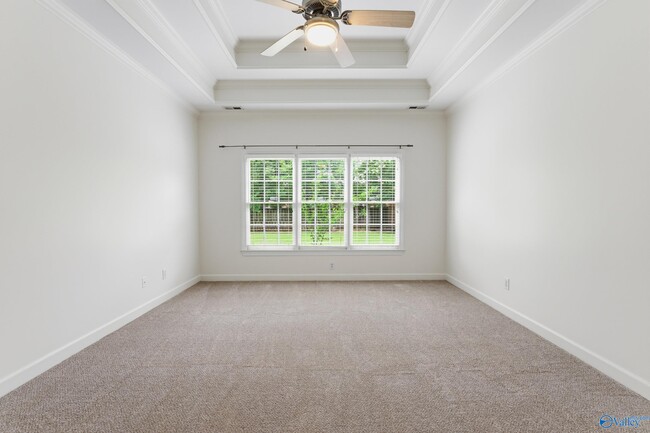 Building Photo - 146 Paul Revere Dr