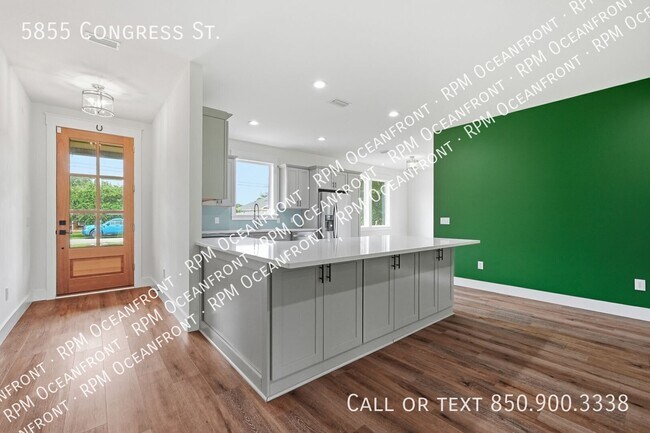 Building Photo - 5855 Congress St