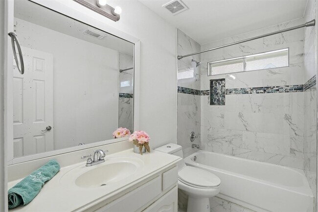 Building Photo - 10926 Wynfield Springs Dr