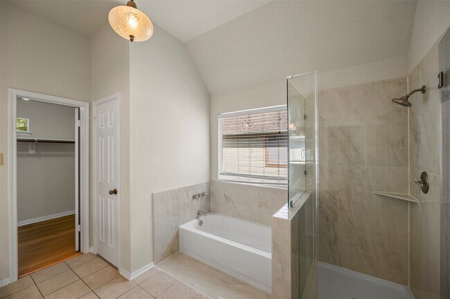 Building Photo - 4922 Moss Run Dr