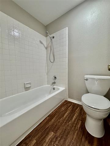 Building Photo - 2506 Wedglea Dr