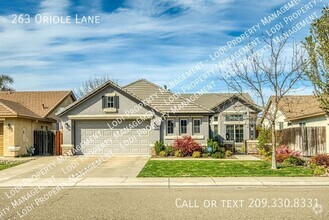 Building Photo - 263 Oriole Ln