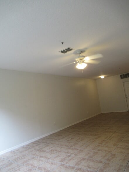 Living / Dining - 1221 cypress st