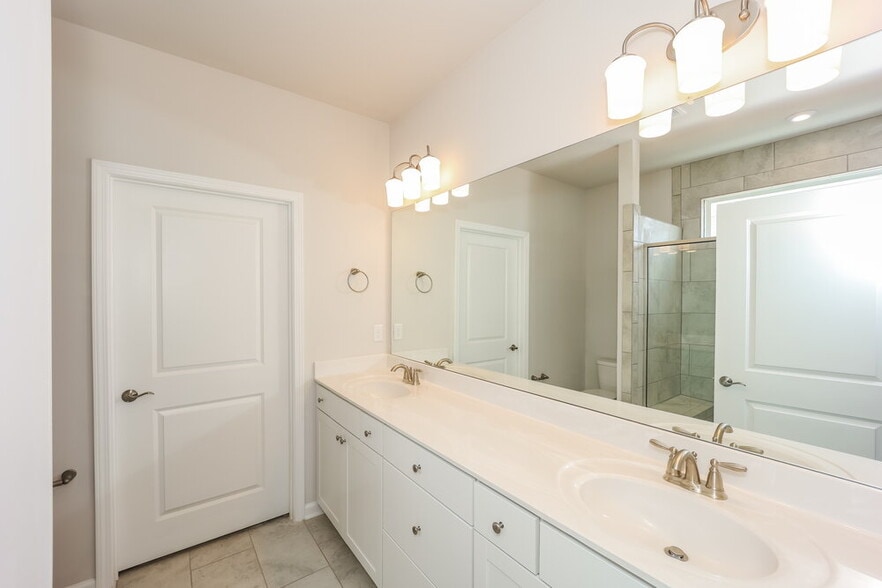 Building Photo - 108 Ohoopee Dr