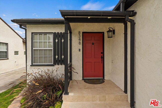 Building Photo - 8348 Reading Ave