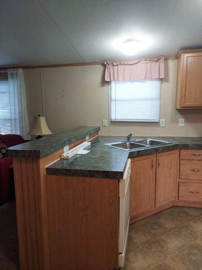 Building Photo - 122 Rd 3050