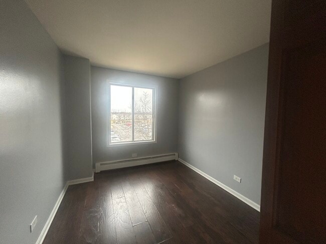 Building Photo - 169 S Gregory St