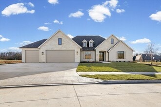 Building Photo - 2621 Easley Cabin Cir