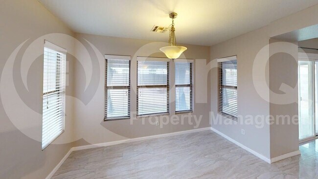 Building Photo - 4720 N 93rd Dr