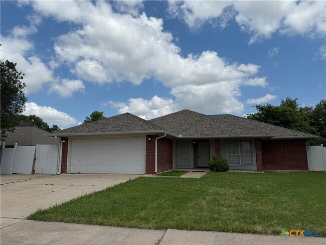 Building Photo - 3404 Granite Dr