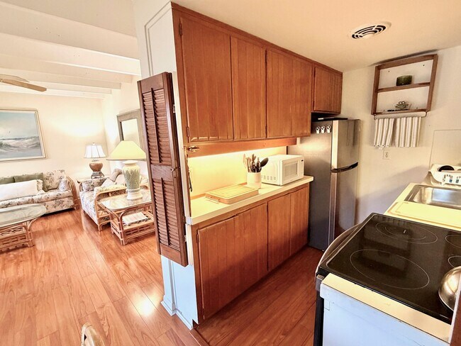 Building Photo - 3500 S Ocean Blvd