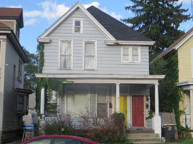 Building Photo - 1211 Fulton St