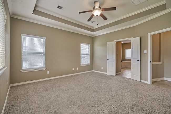 Building Photo - 201 Bessie Price Owen Dr