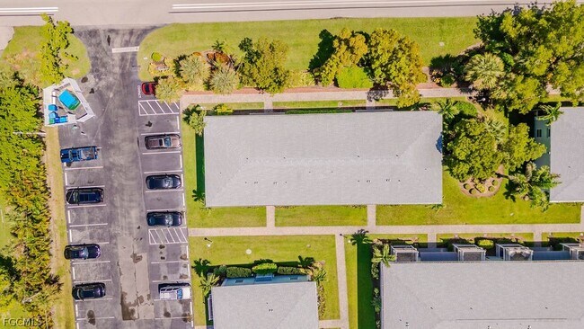 Building Photo - 3344 N Key Dr