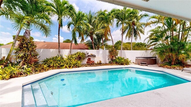 Building Photo - 9614 SW 134th Ct