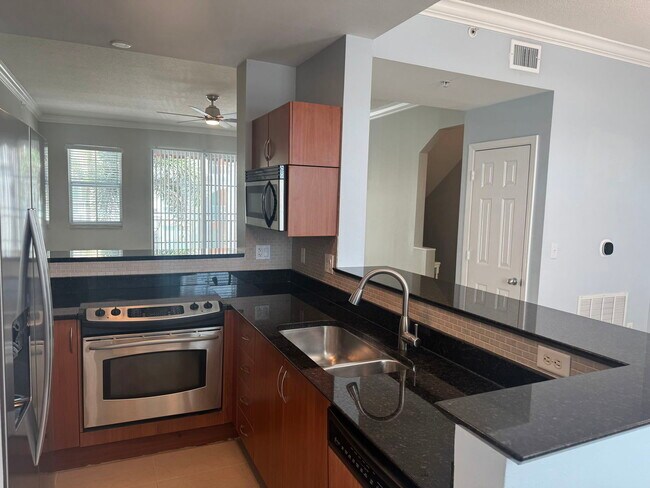 Building Photo - 356 Moorings Dr