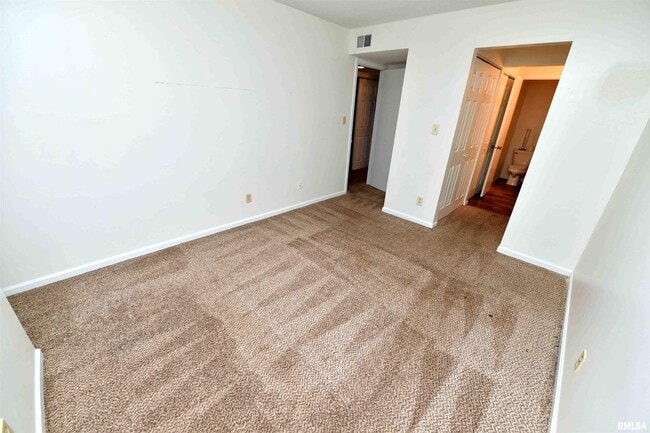 Building Photo - 5734 Autumn Ridge Ct
