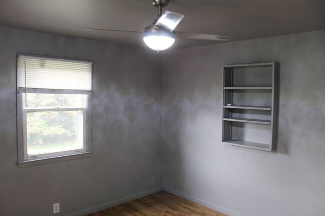 Building Photo - Available Now! Swartz Creek Schools!