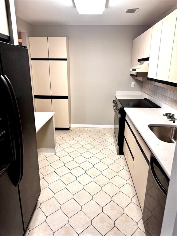 Building Photo - 1 Seal Harbor Rd