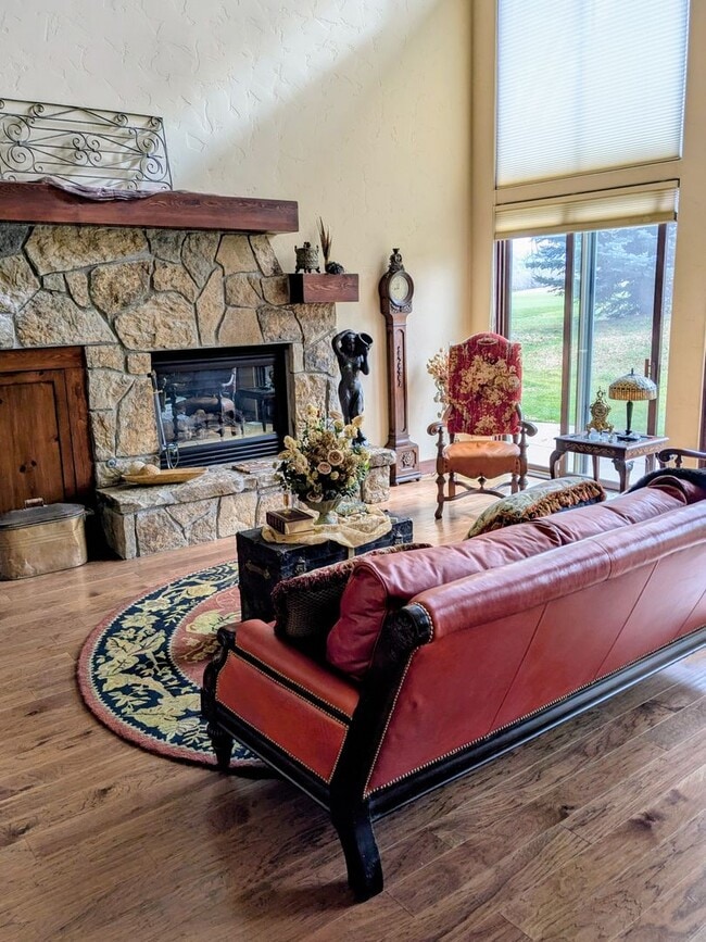 Building Photo - 29 Primrose Ln